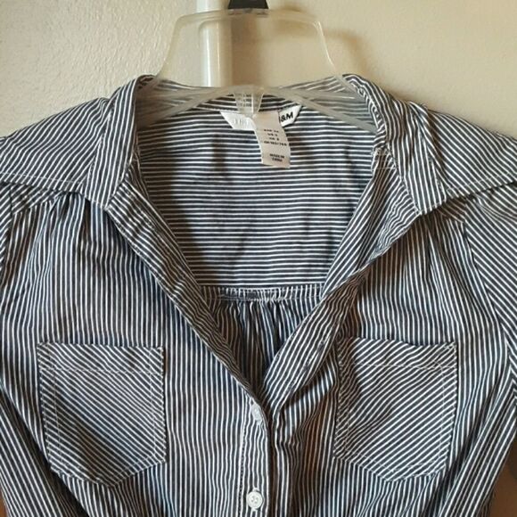 H&M STRIPED 3/4 SLEEVE BUTTONDOWN TUNIC TOP 2 - Picture 2 of 6